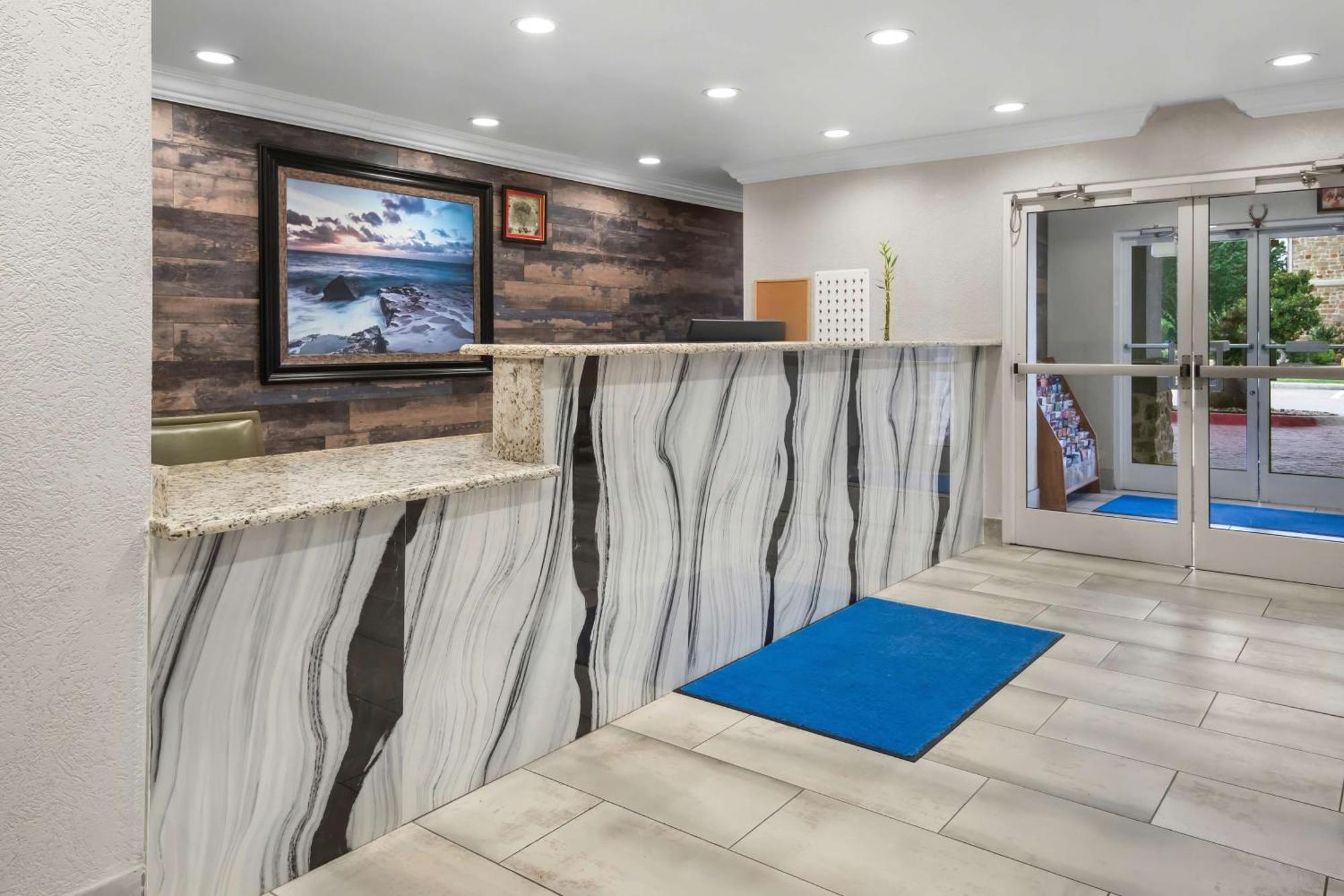 Surestay Plus By Best Western Fort Worth Benbrook Luaran gambar
