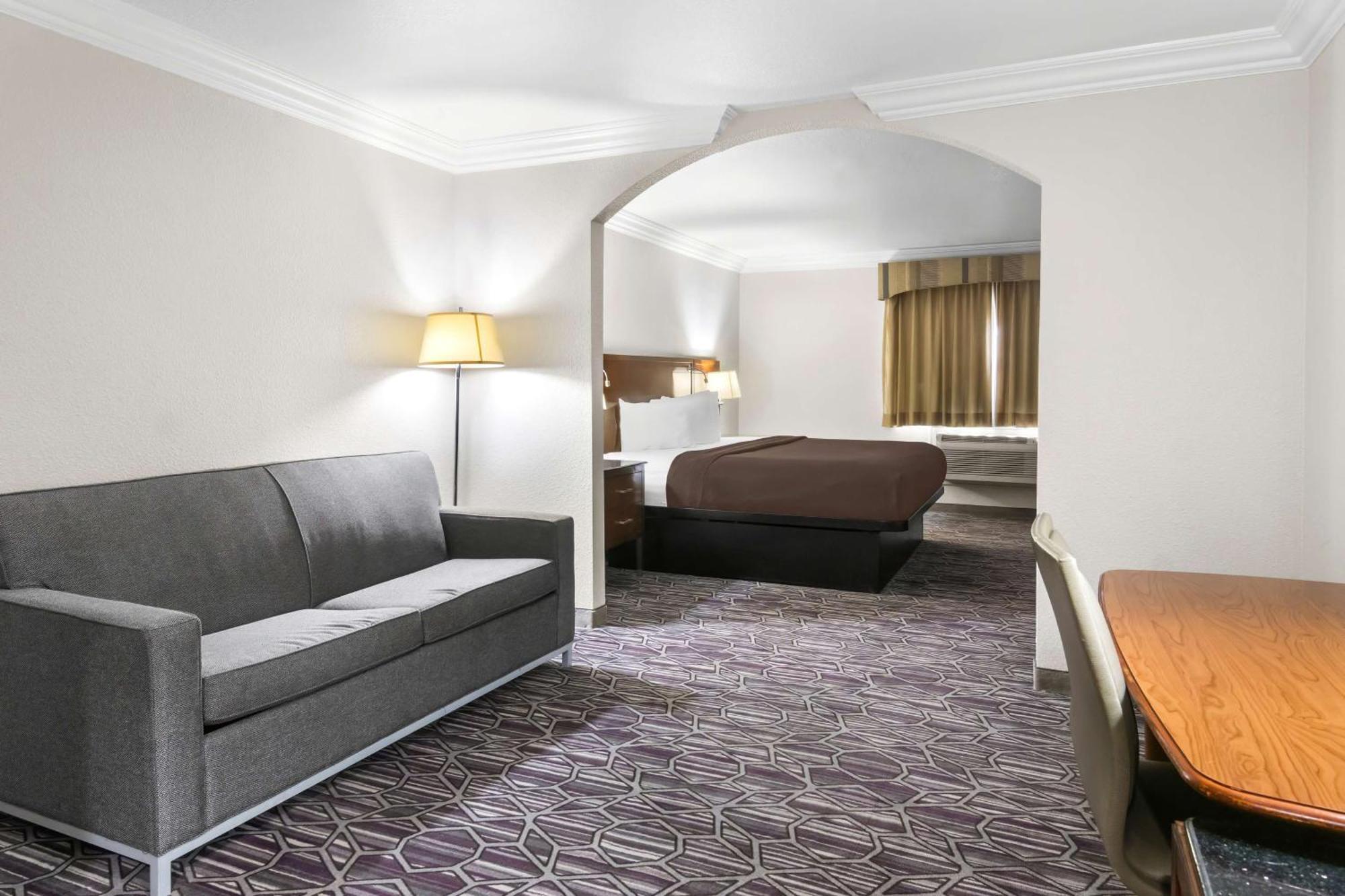 Surestay Plus By Best Western Fort Worth Benbrook Luaran gambar